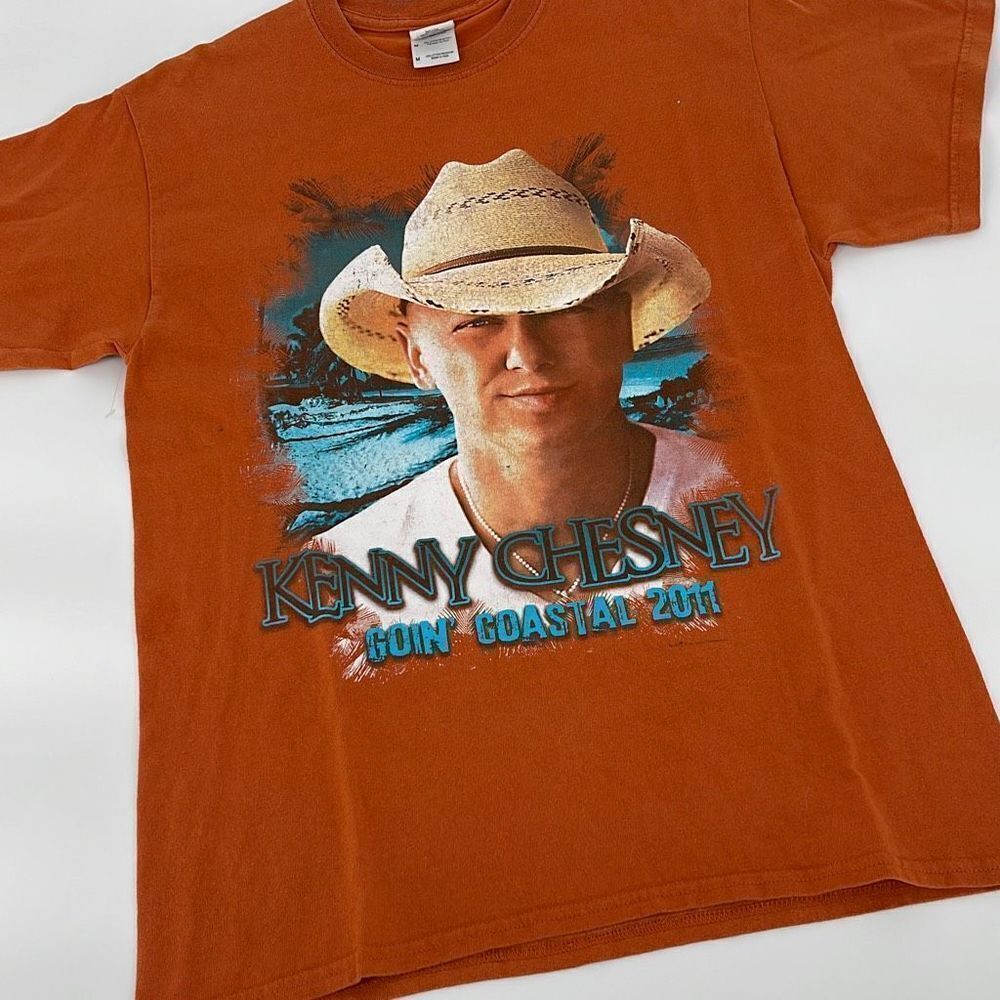 Gildan Mens Vintage Kenny Chesney Shirt Short Sleeve Graphic Cotton Orange Large